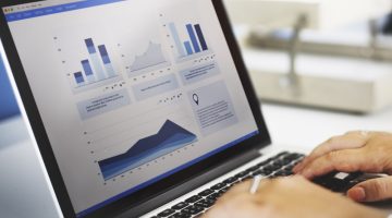statistik på laptopskärm